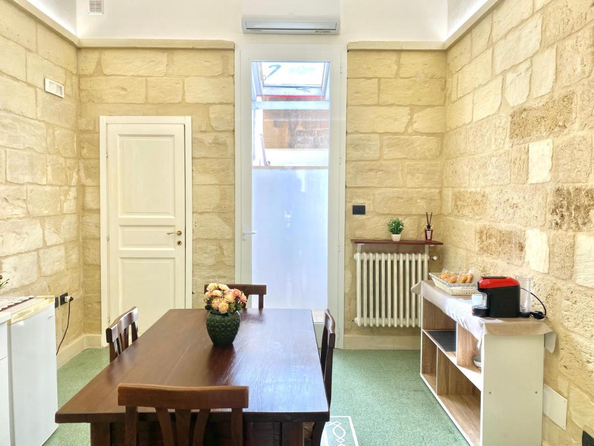 Appartamento Vohis Luxury House - Fast Wi-Fi & Easy Parking Lecce Esterno foto