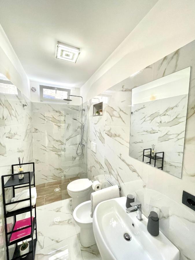 Appartamento Vohis Luxury House - Fast Wi-Fi & Easy Parking Lecce Esterno foto